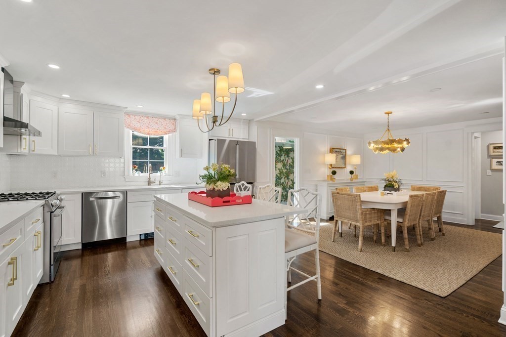 1 Thompson Road Marblehead, MA 01945 - Photo 5 of 42