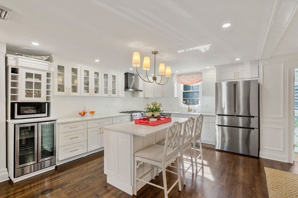 1 Thompson Road Marblehead, MA 01945 - Photo 6 of 42