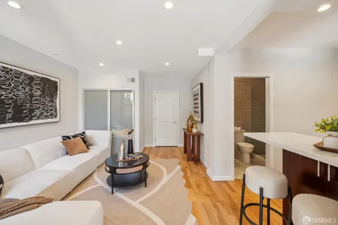 $2,395,000 | 686 19th Avenue, San Francisco, CA 94121