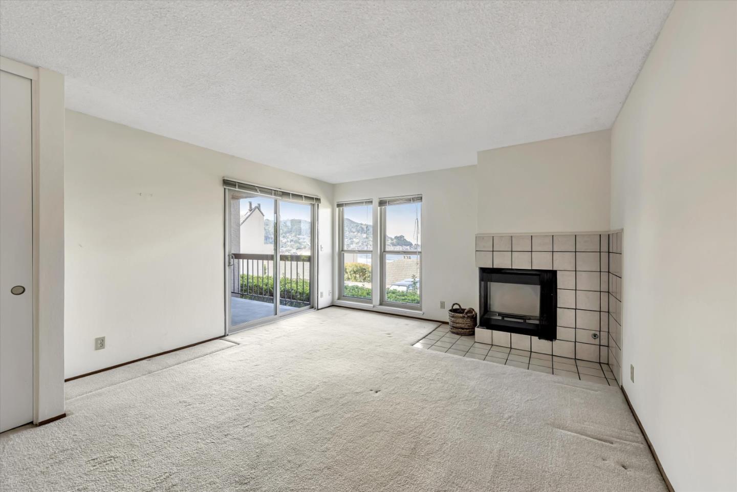 459 Roberts Road Pacifica, CA 94044 - Photo 25 of 50 a view of livingroom with furniture and fireplace