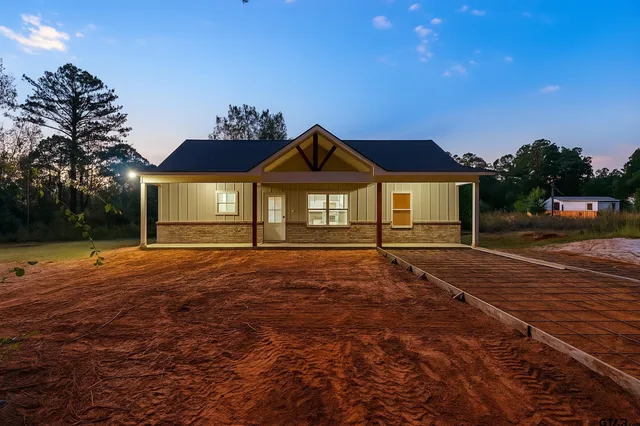 $215,000 | 389 Cross Timber Road, Bullard, TX 75757