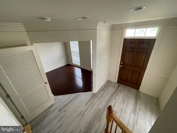 a view of entryway