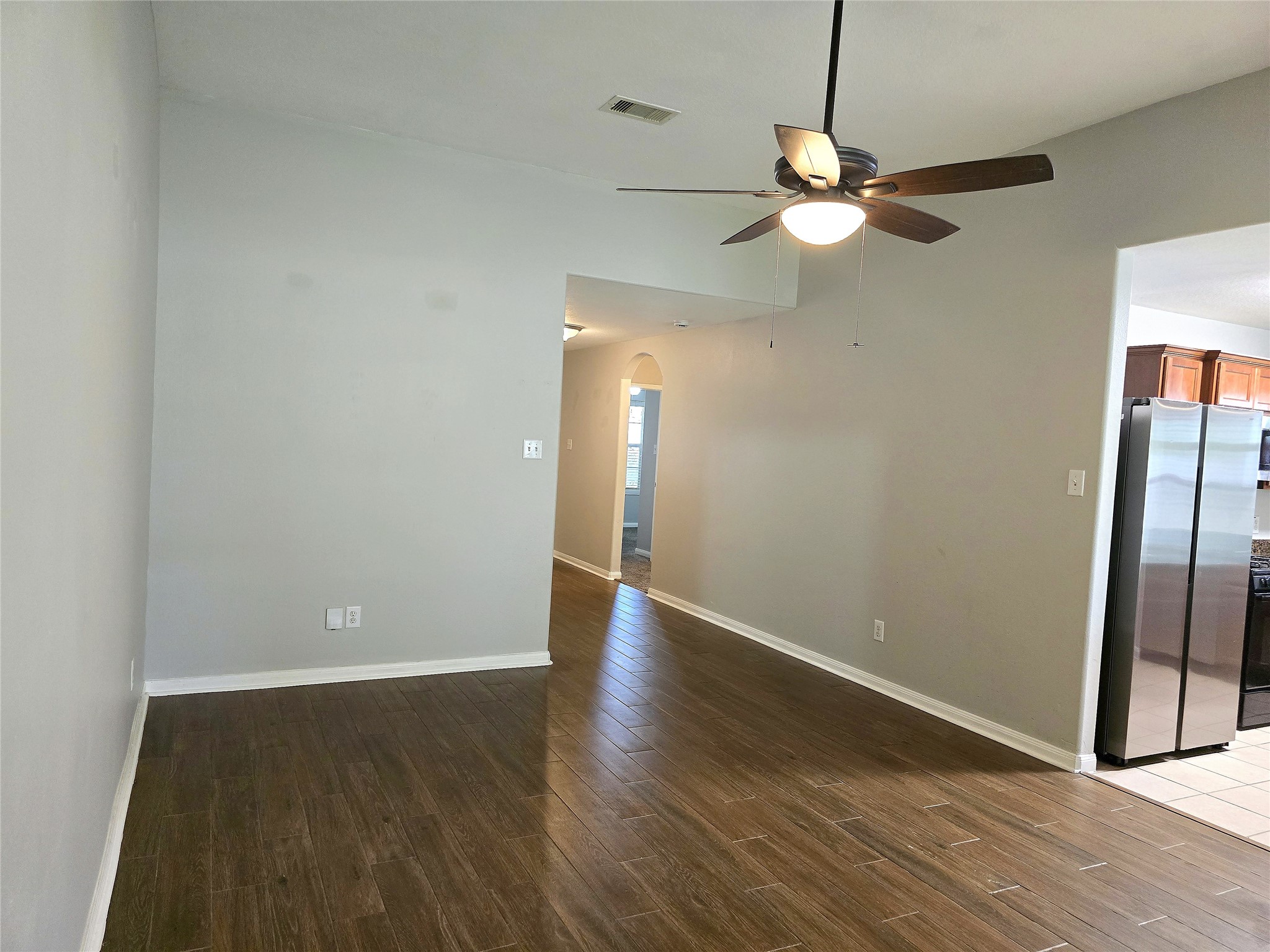 10320 Stone Gate Drive Conroe, TX 77385 - Photo 4 of 31