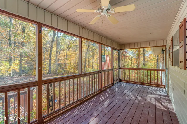 $459,900 | 367 Emory River Road, Harriman, TN 37748
