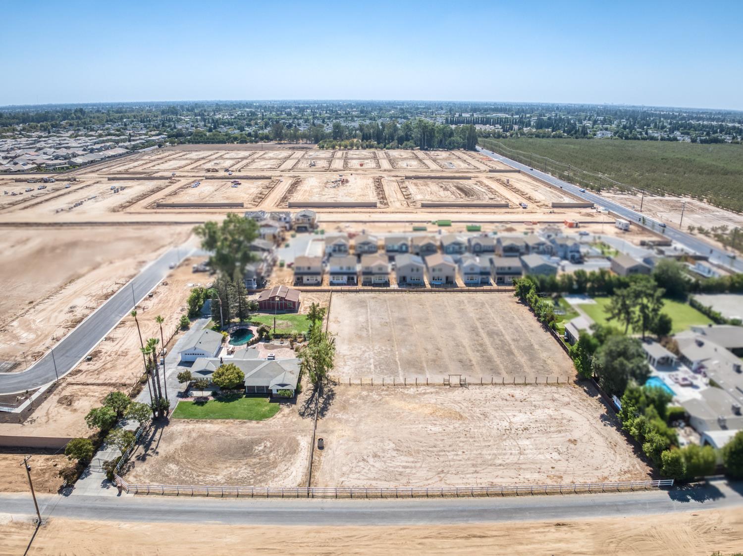 4105 Perrin Road Clovis, CA 93619 - Photo 55 of 67 Gallery Image 55