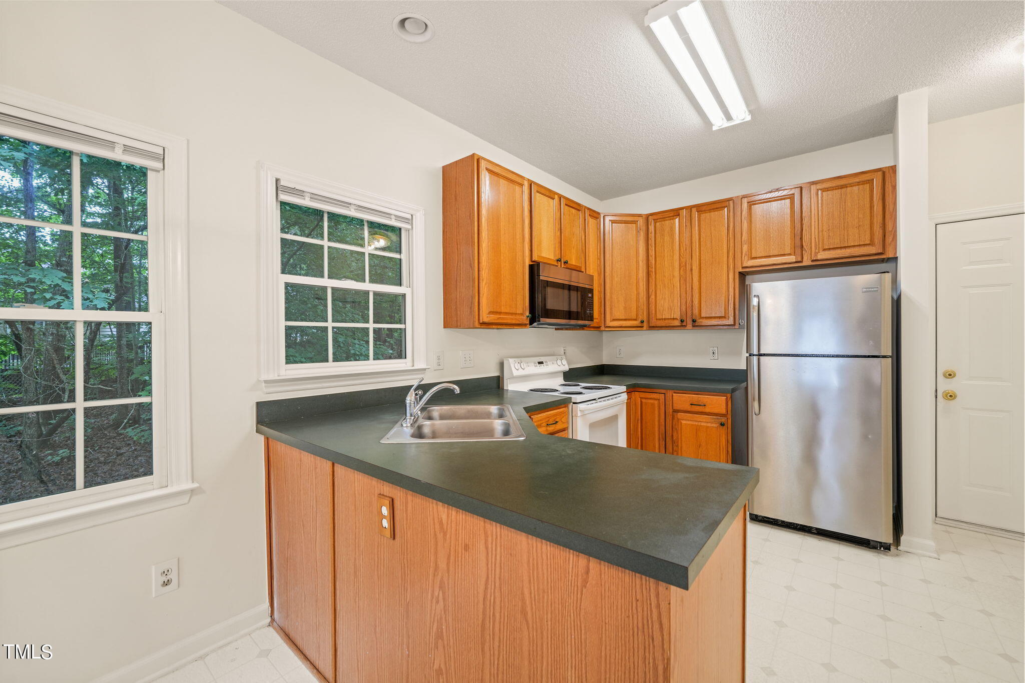 6928 Lamarsh Court Raleigh, NC 27617 - Photo 13 of 37 14-web-or-mls-DSC03350