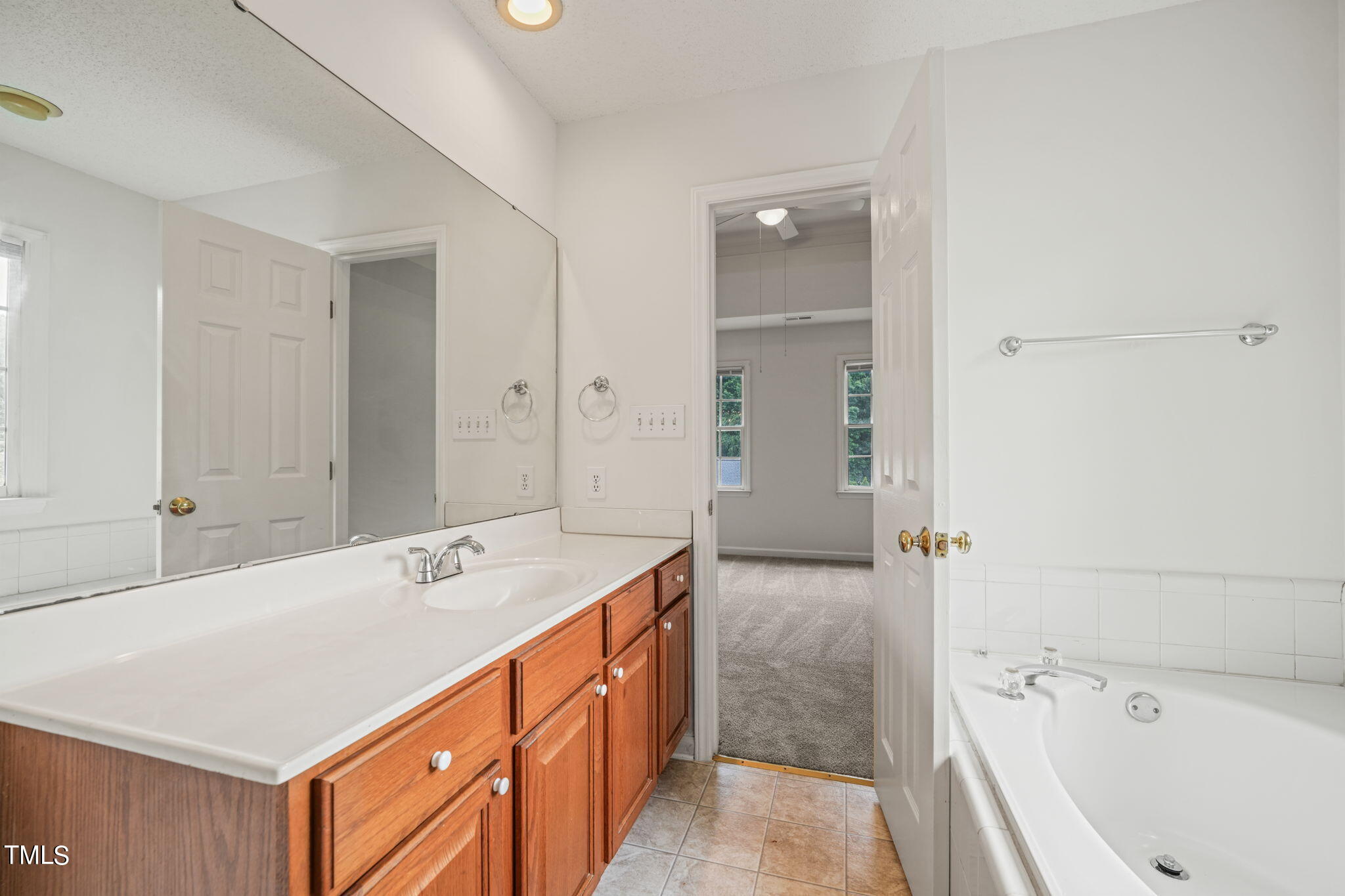 6928 Lamarsh Court Raleigh, NC 27617 - Photo 23 of 37 24-web-or-mls-DSC03415