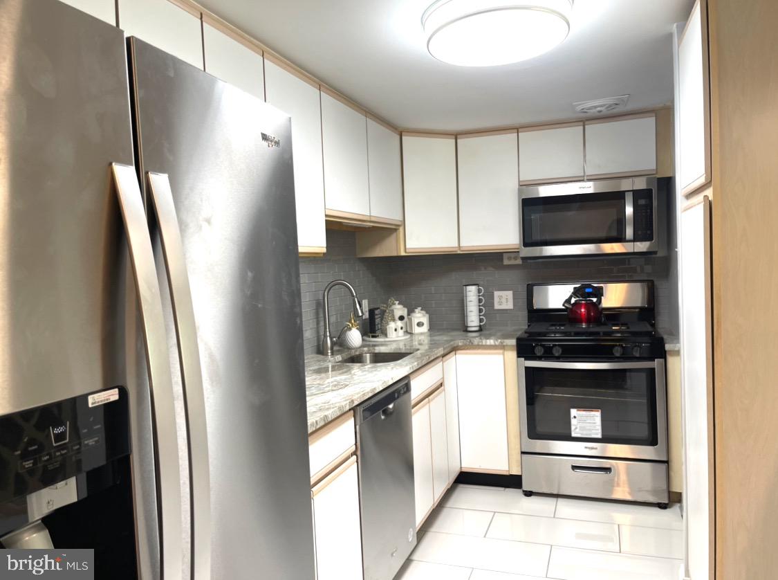 105 Drummers Lane, Unit 105 Wayne, PA 19087 - Photo 5 of 29