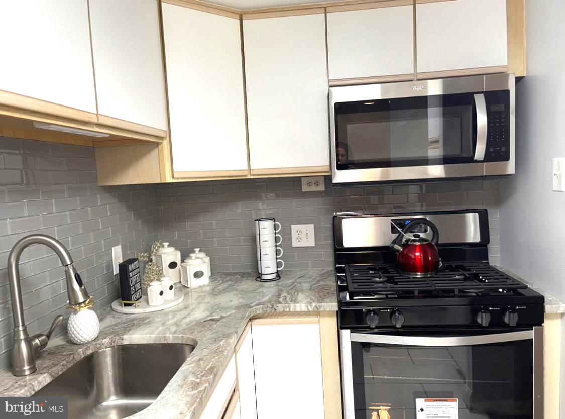 105 Drummers Lane, Unit 105 Wayne, PA 19087 - Photo 8 of 29