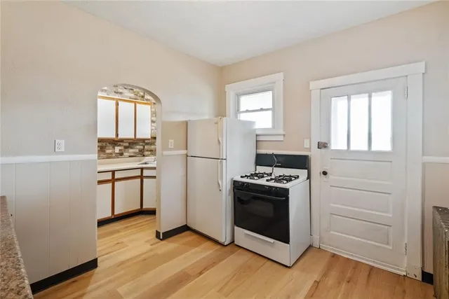 $139,900 | 144 East 20th Avenue, Homestead, PA 15120