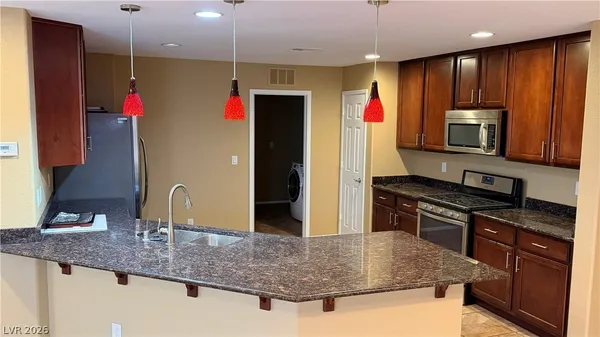 $2,650 | 7040 Tidelands Park Court, Las Vegas, NV 89166