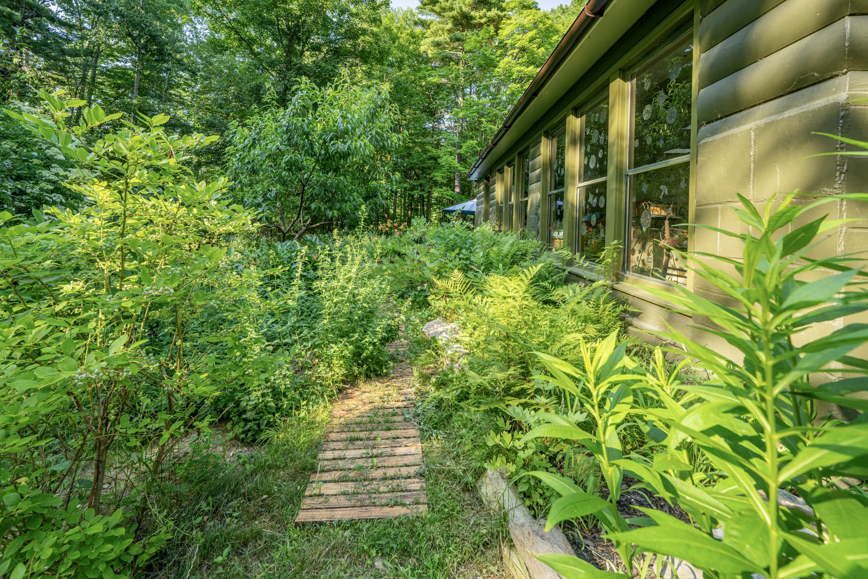 183 Pitcher Road Belfast, ME 04915 - Photo 56 of 65 4037