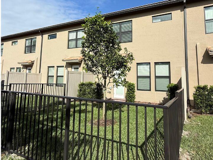 4837 Chantilly Road Lake Worth, FL 33467 - Photo 20 of 26 Linked in pics
