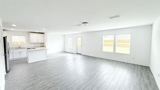 $2,600 | 1008 Clear Dusk Lane, Forney, TX 75126