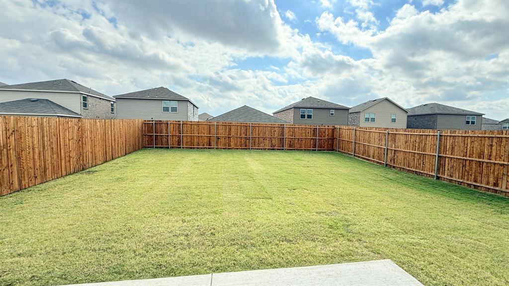 1008 Clear Dusk Lane Forney, TX 75126 - Photo 7 of 24