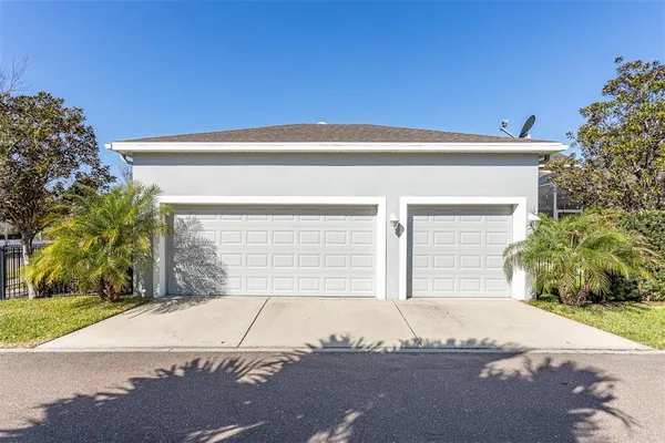 $729,000 | 11143 Winthrop Lake Drive, Riverview, FL 33578