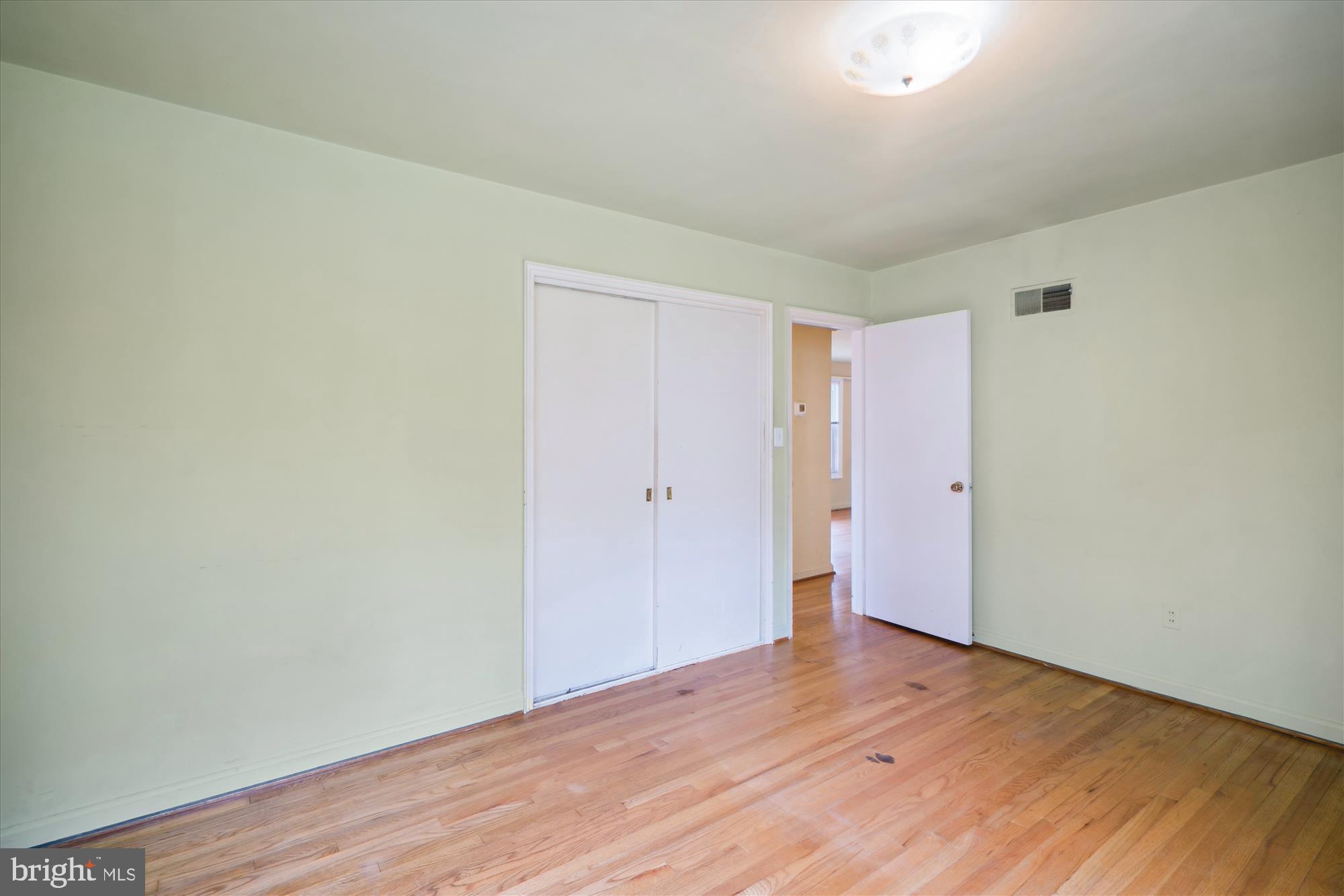 2514 Jennings Road Silver Spring, MD 20902 - Photo 34 of 52 Primary Bedroom
