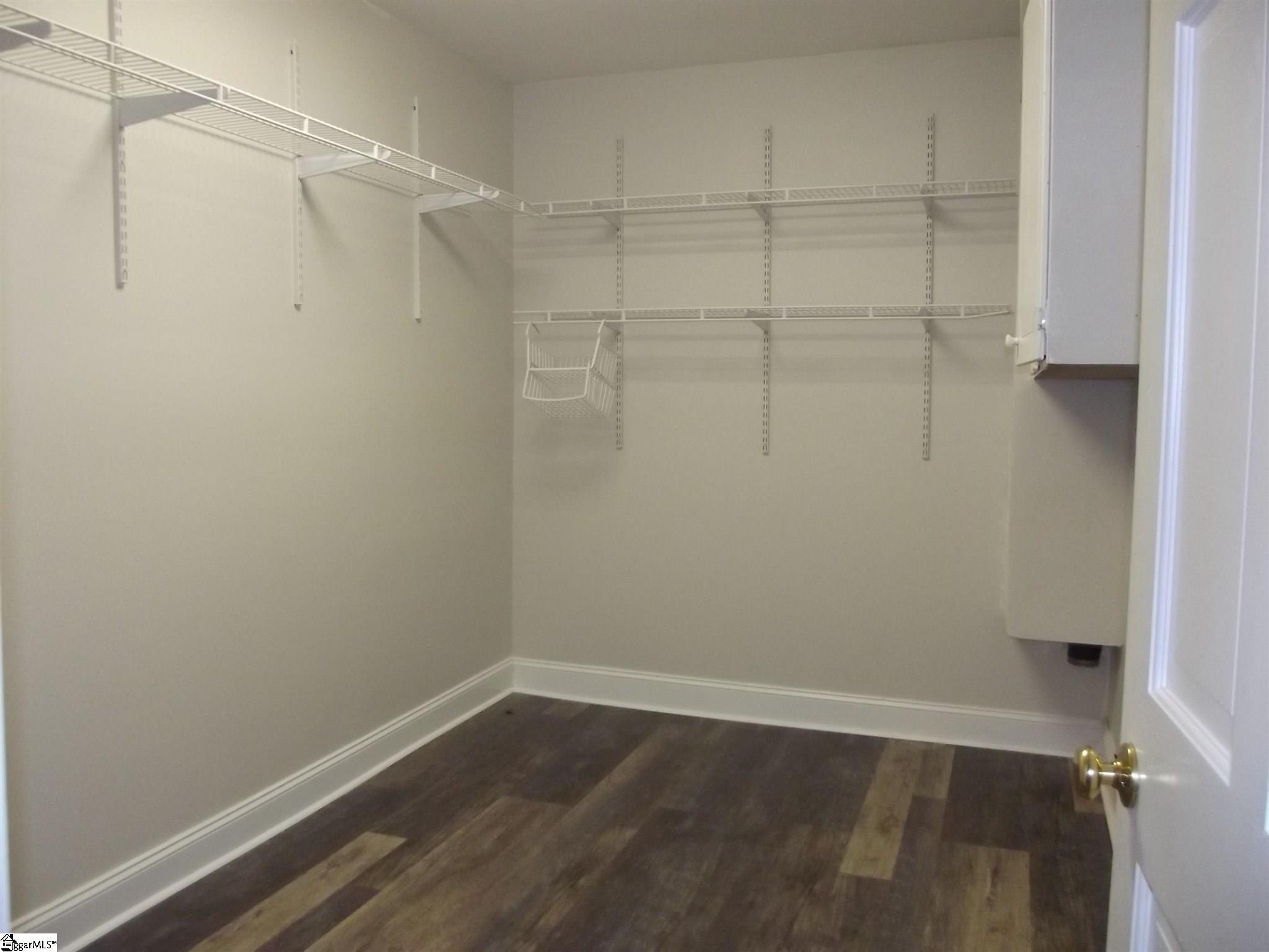 309 Cherry Hill Road Greenville, SC 29607 - Photo 25 of 36 Gallery Image 25