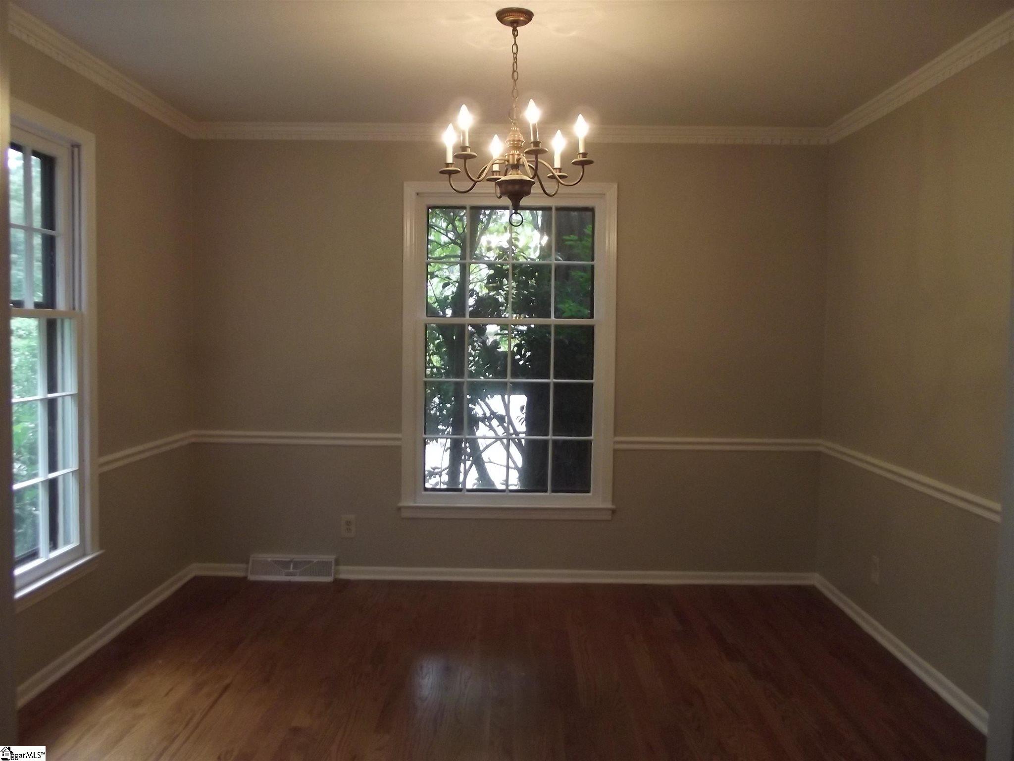 309 Cherry Hill Road Greenville, SC 29607 - Photo 4 of 36 Gallery Image 4