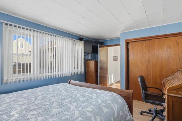 $257,999 | 10816 Princess Avenue, Chicago Ridge, IL 60415