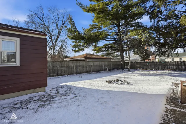 $257,999 | 10816 Princess Avenue, Chicago Ridge, IL 60415