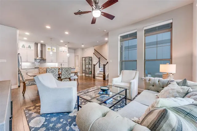 $695,000 | 7153 Copperleaf Drive, Dallas, TX 75231