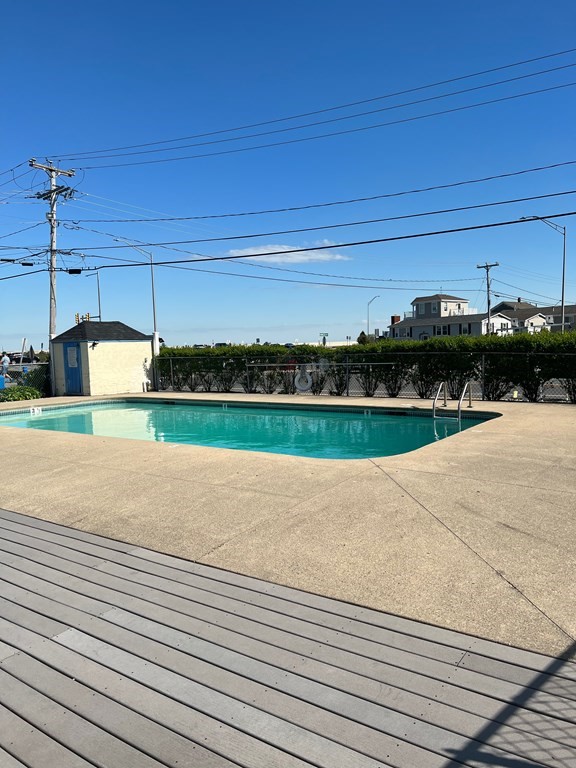 933 Ocean Boulevard, Unit 27 Hampton, NH 03842 - Photo 8 of 9 a view of a terrace