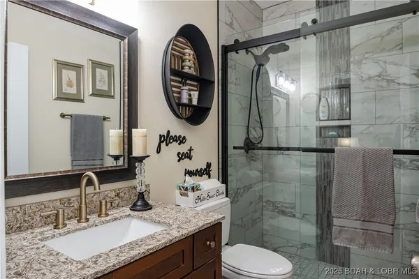 $1,899,000 | 353 Wedge Wood Drive, Camdenton, MO 65020