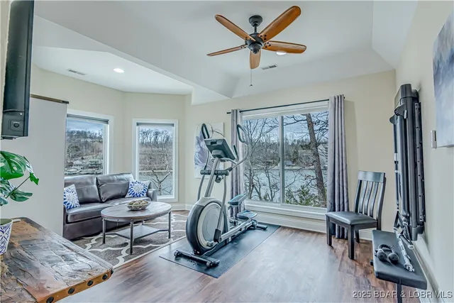 $1,899,000 | 353 Wedge Wood Drive, Camdenton, MO 65020