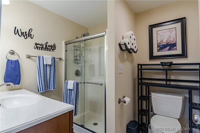 $1,899,000 | 353 Wedge Wood Drive, Camdenton, MO 65020