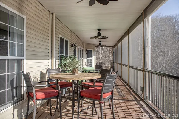 $1,899,000 | 353 Wedge Wood Drive, Camdenton, MO 65020