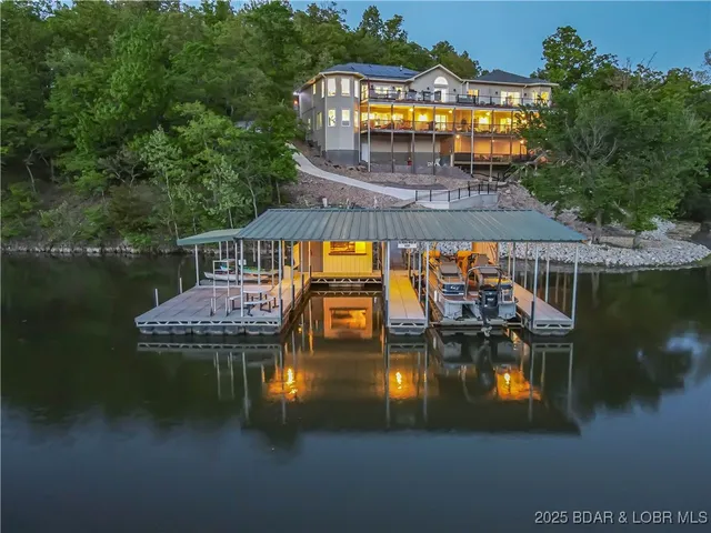 $1,899,000 | 353 Wedge Wood Drive, Camdenton, MO 65020