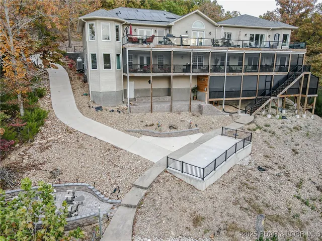 $1,899,000 | 353 Wedge Wood Drive, Camdenton, MO 65020