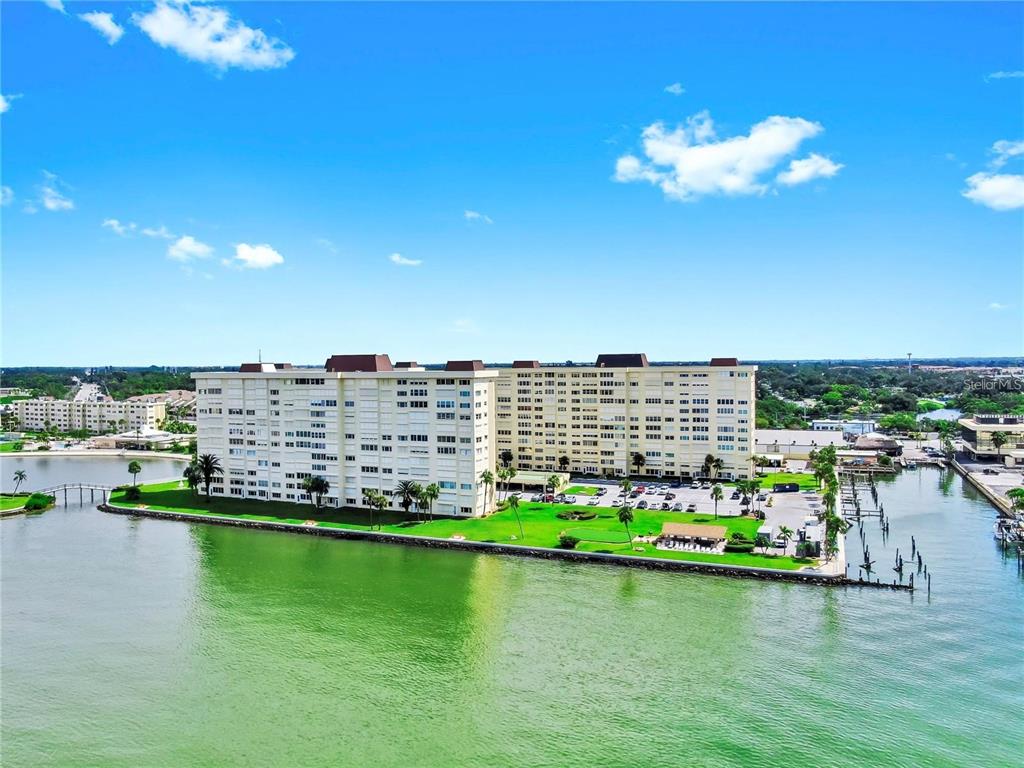 4550 Cove Circle, Unit 106 St. Petersburg, FL 33708 - Photo 38 of 38