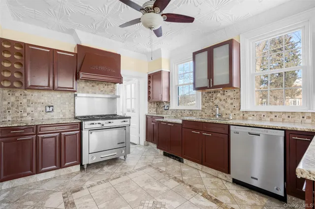 $11,500 | 1146 North Avenue, New Rochelle, NY 10804