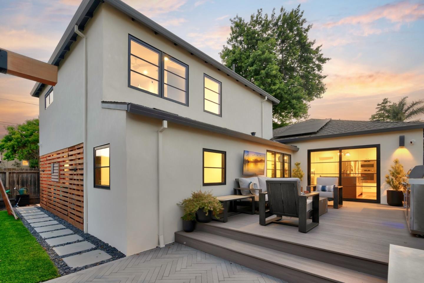 240 Bancroft Road Burlingame, CA 94010 - Photo 38 of 41 a view of living room with furniture and garden