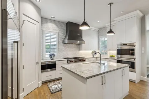 $1,950,000 | 9 Catalonia Drive, Westlake, TX 76262