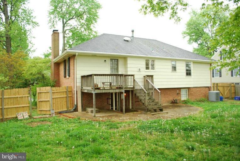 1904 Old Stage Road Alexandria, VA 22308 - Photo 12 of 21 a view of a house with a yard