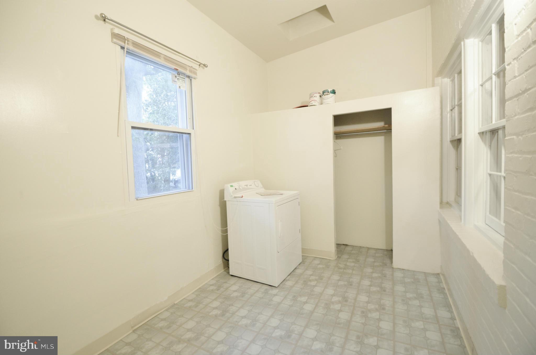 217 Adams Street Northeast, Unit 4 Washington, DC 20002 - Photo 11 of 19 Interior (General)