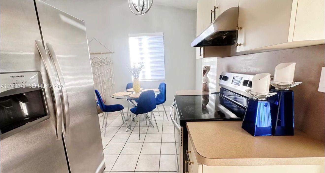 2915 Northwest 68th Street Miami, FL 33147 - Photo 33 of 43