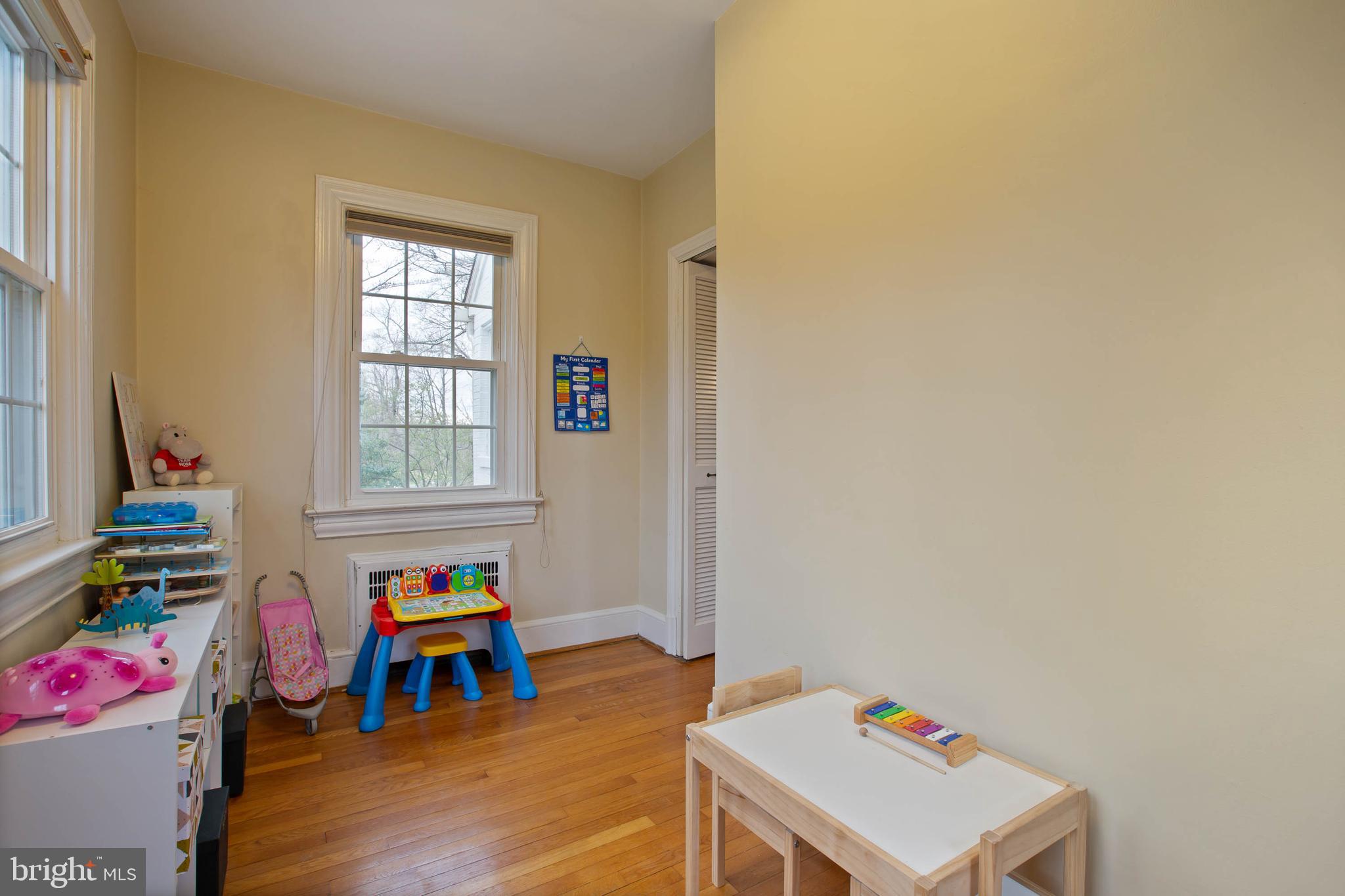9200 Flower Avenue Silver Spring, MD 20901 - Photo 14 of 35 Additional Room off of living room
