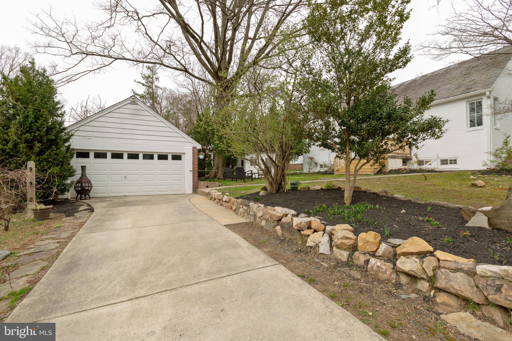 9200 Flower Avenue Silver Spring, MD 20901 - Photo 3 of 35 Exterior Rear