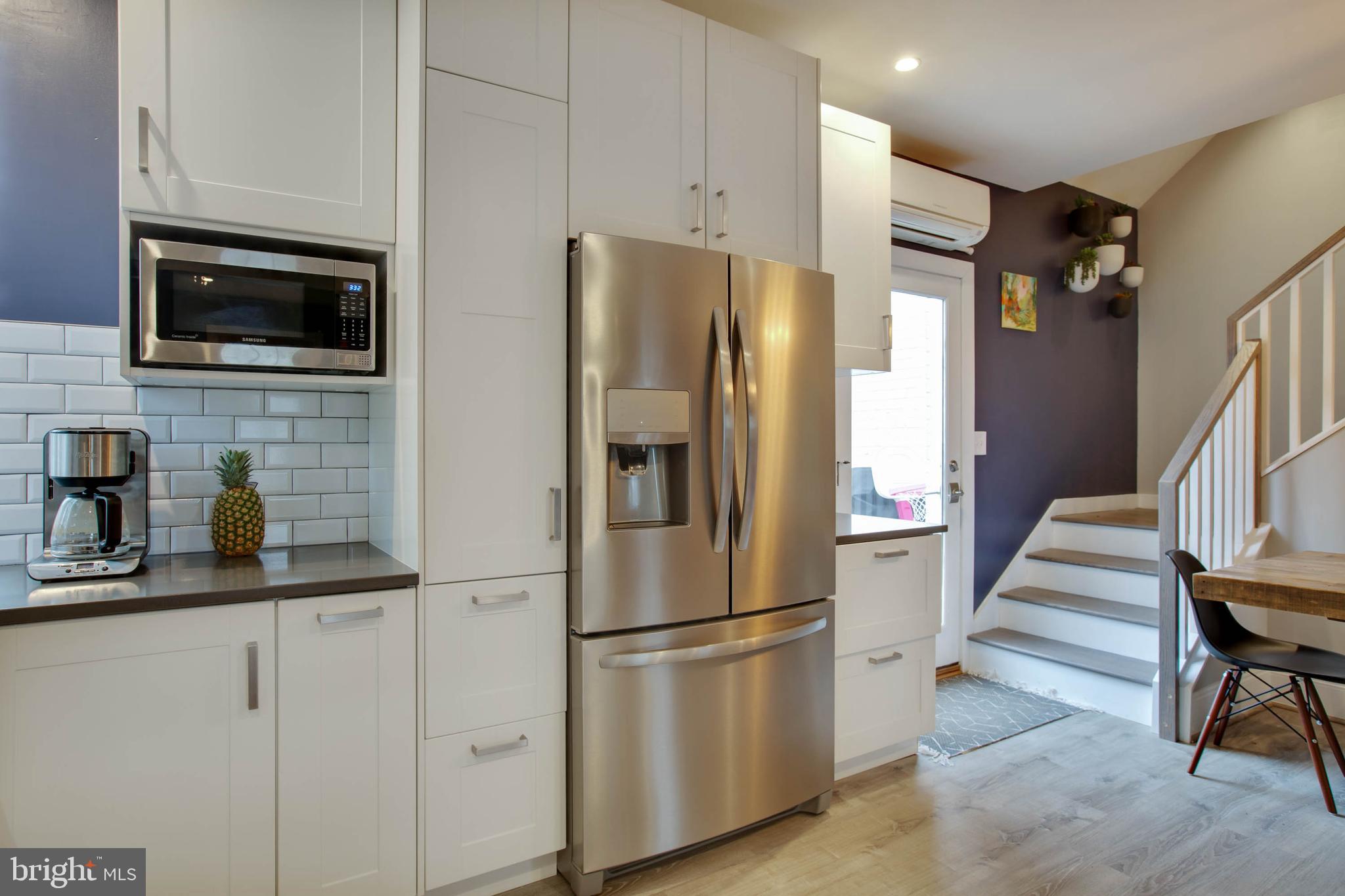 9200 Flower Avenue Silver Spring, MD 20901 - Photo 5 of 35 Kitchen with all the modern conveniences