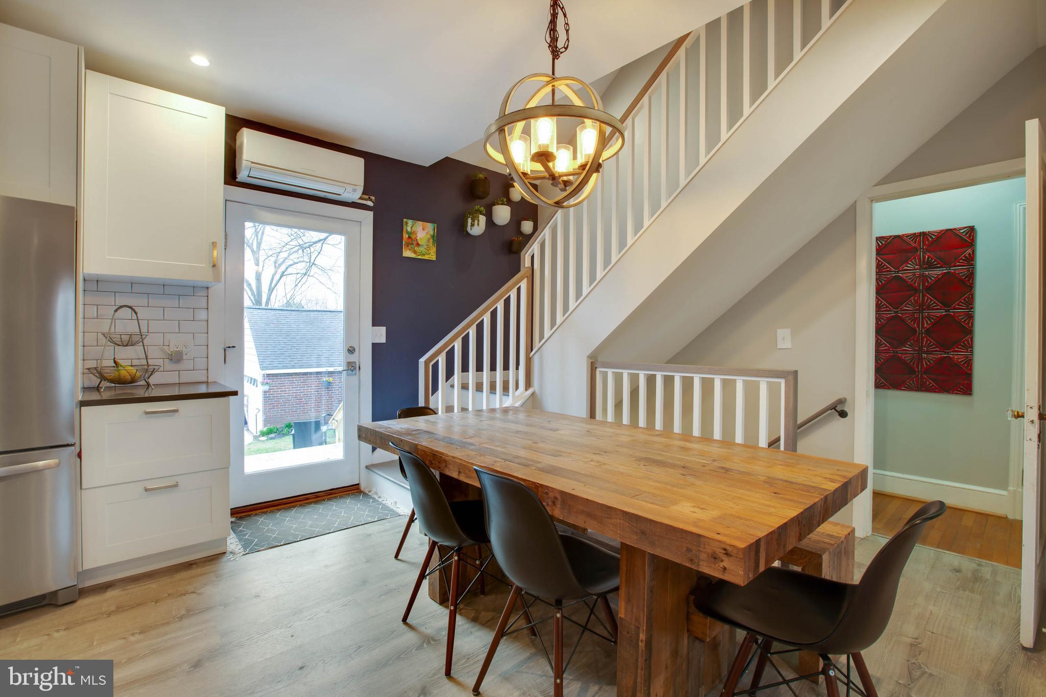 9200 Flower Avenue Silver Spring, MD 20901 - Photo 7 of 35 Dining Area