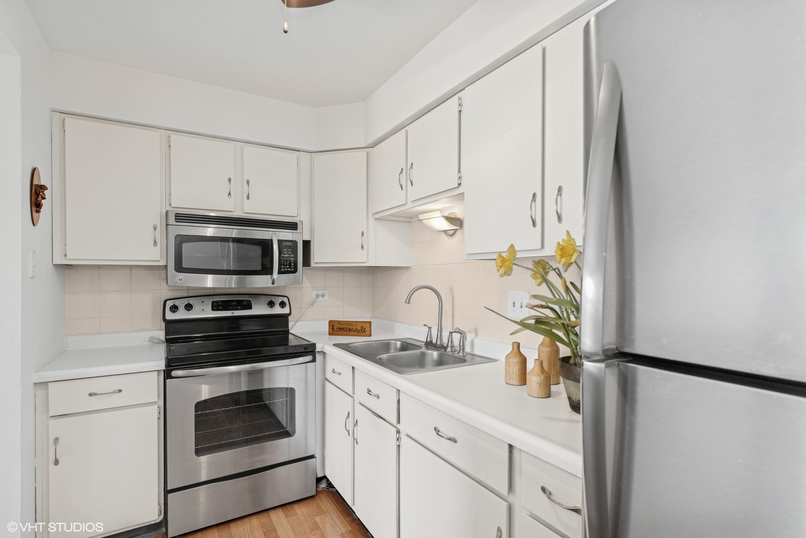 603 West Central Road, Unit C5 Mount Prospect, IL 60056 - Photo 5 of 15