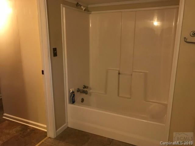 3372 Dean Road Morganton, NC 28655 - Photo 12 of 24 Gallery Image 12