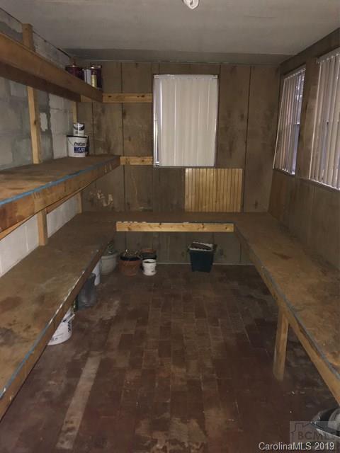 3372 Dean Road Morganton, NC 28655 - Photo 15 of 24 Gallery Image 15