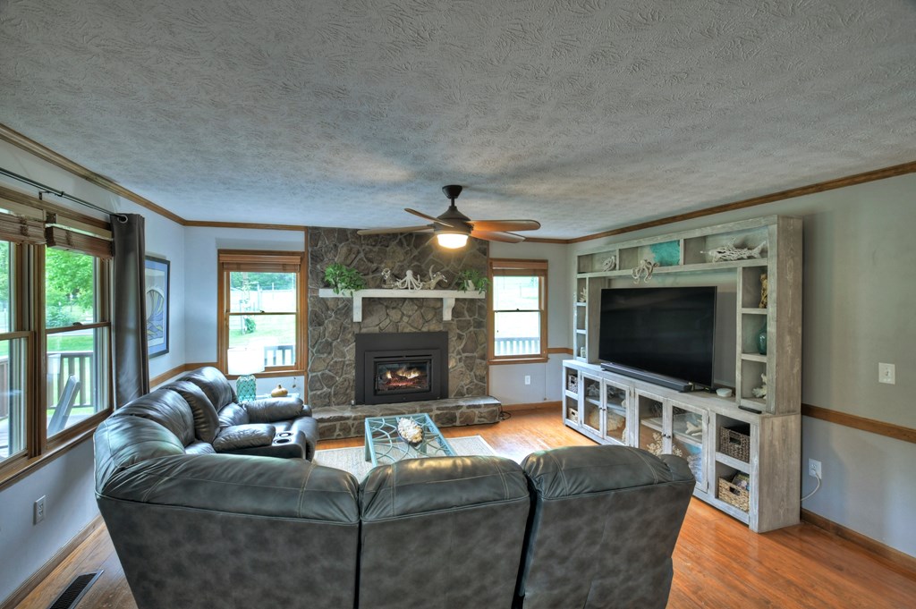 1956 Devils Den Road Epworth, GA 30541 - Photo 17 of 84