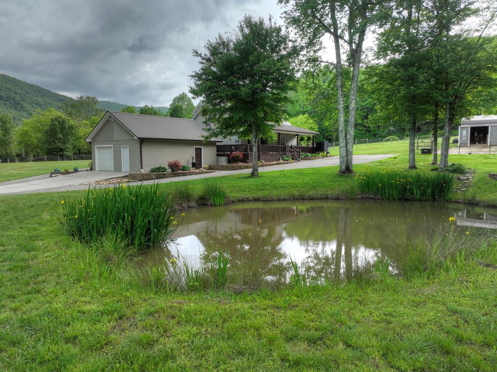 1956 Devils Den Road Epworth, GA 30541 - Photo 74 of 84