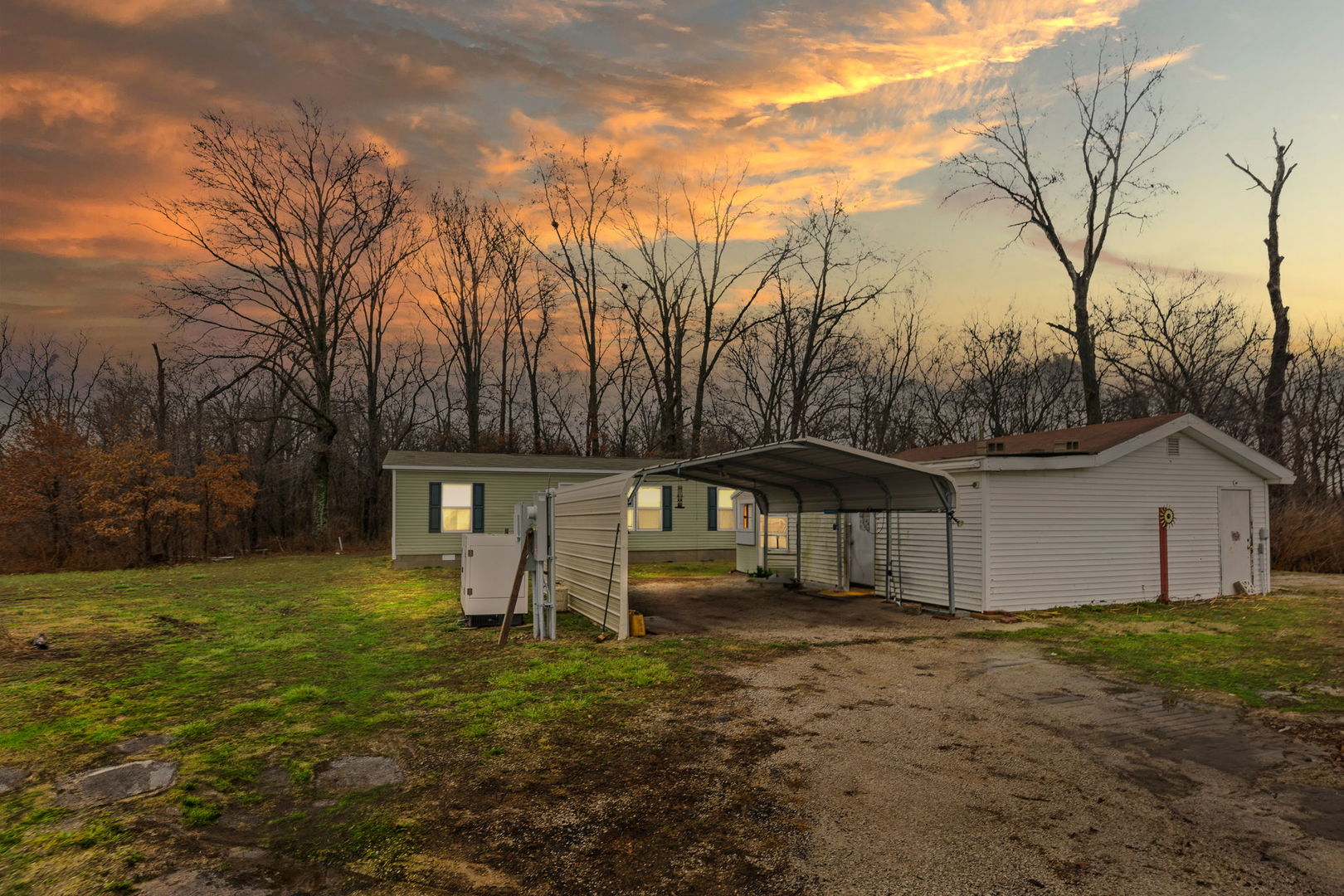 20100 Diamond Springs Road Carlyle, IL 62231 - Photo 1 of 41